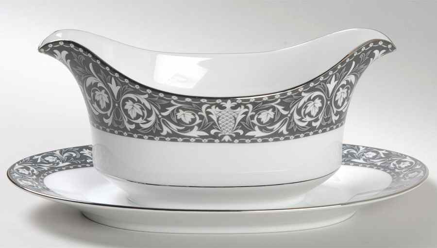La Boheme Gravy Boat with Attached Underplate by Sango-1