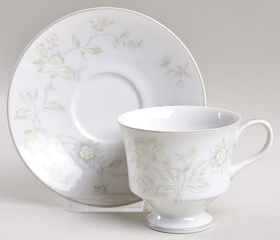 Leah Footed Cup & Saucer Set by Sango-1
