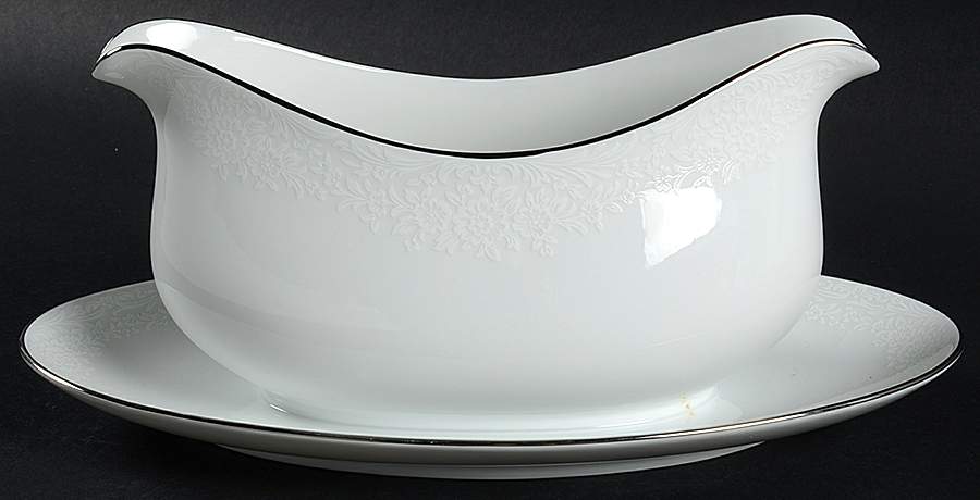 Madelaine Gravy Boat with Attached Underplate by Sango-1
