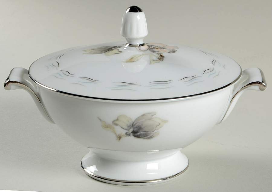 Magnolia Sugar Bowl & Lid by Sango-1