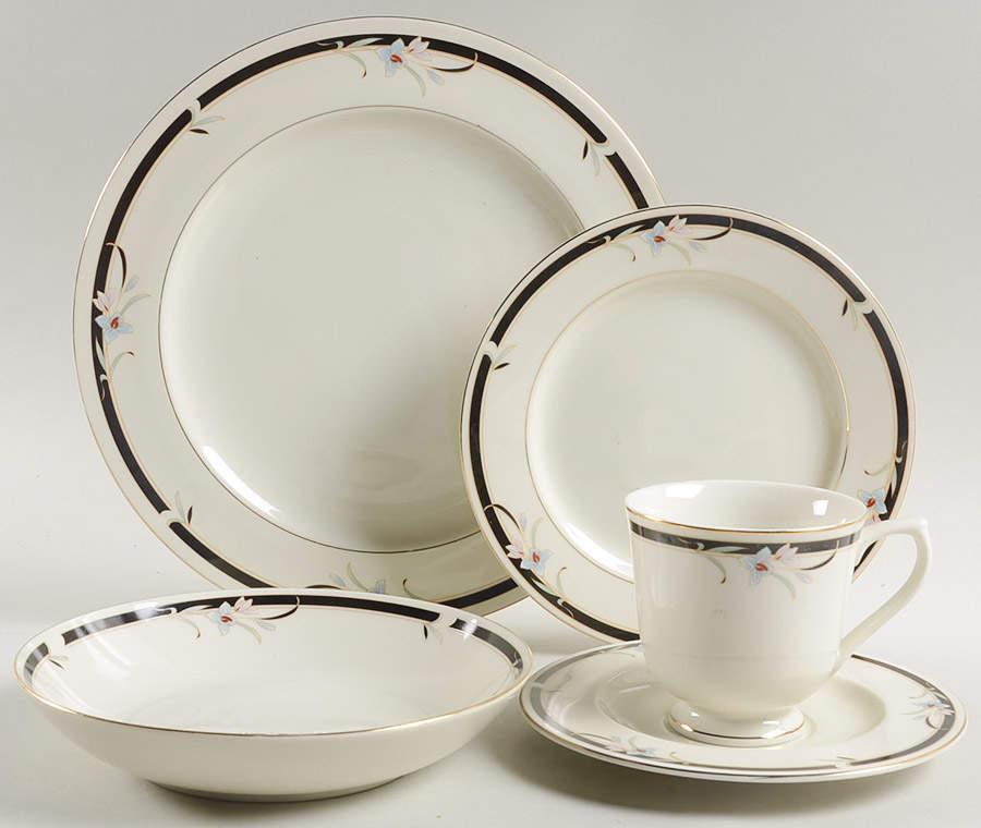 Mansfield 5 Piece Place Setting by Sango-1