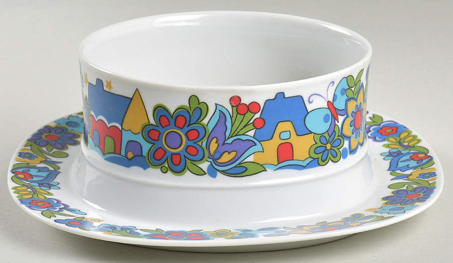 Market Place Gravy Boat with Attached Underplate by Sango-1
