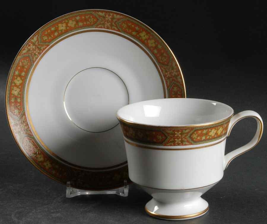 Marabou Footed Cup & Saucer Set by Sango-1