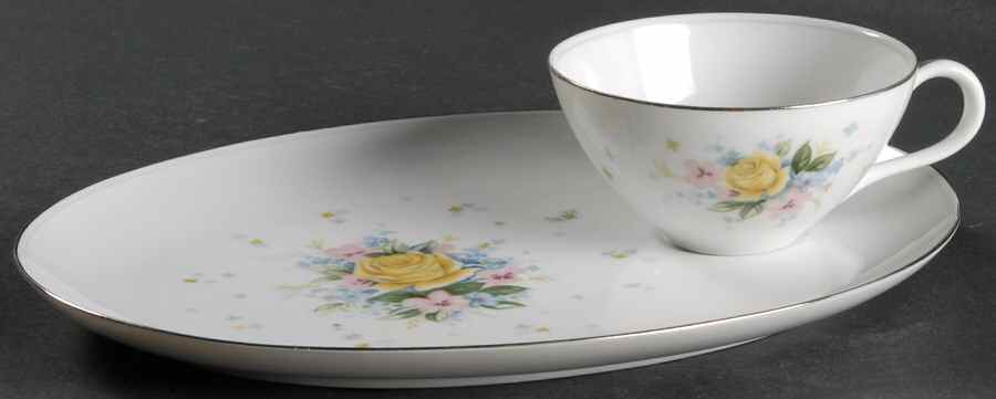 Melanie Snack Plate & Cup Set by Sango-1