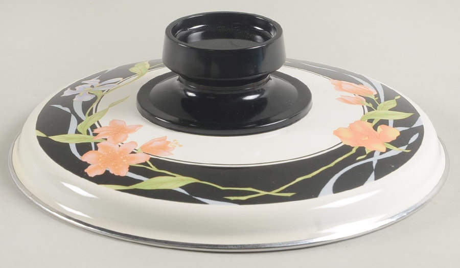 Memories 2.5 Quart Metal Covered Saucepan, Lid Only by Sango-1