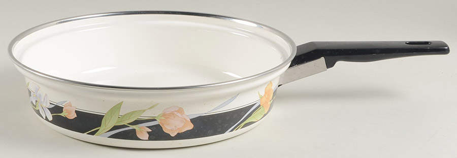 Memories 10" Metal Skillet No Lid by Sango-1