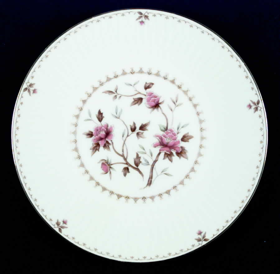 Montaigne Dinner Plate by Sango-1