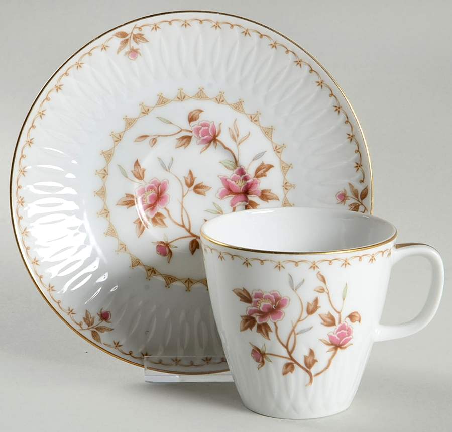 Montaigne Flat Cup & Saucer Set by Sango-1