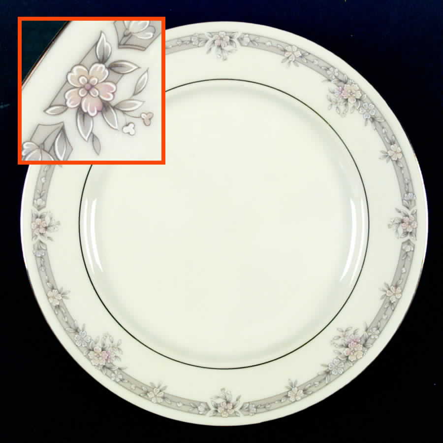 Monroe Dinner Plate by Sango-1