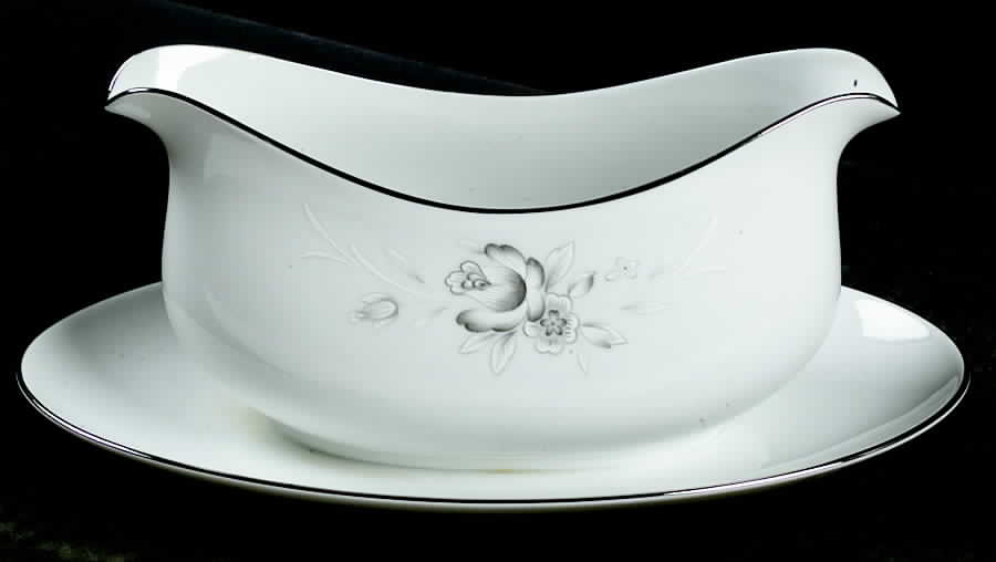 Morena Gravy Boat with Attached Underplate by Sango-1