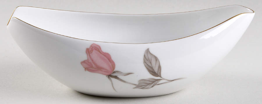 Nancy Gravy Boat by Sango-1