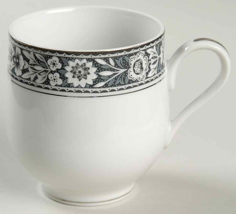 Navarro Footed Cup by Sango-1