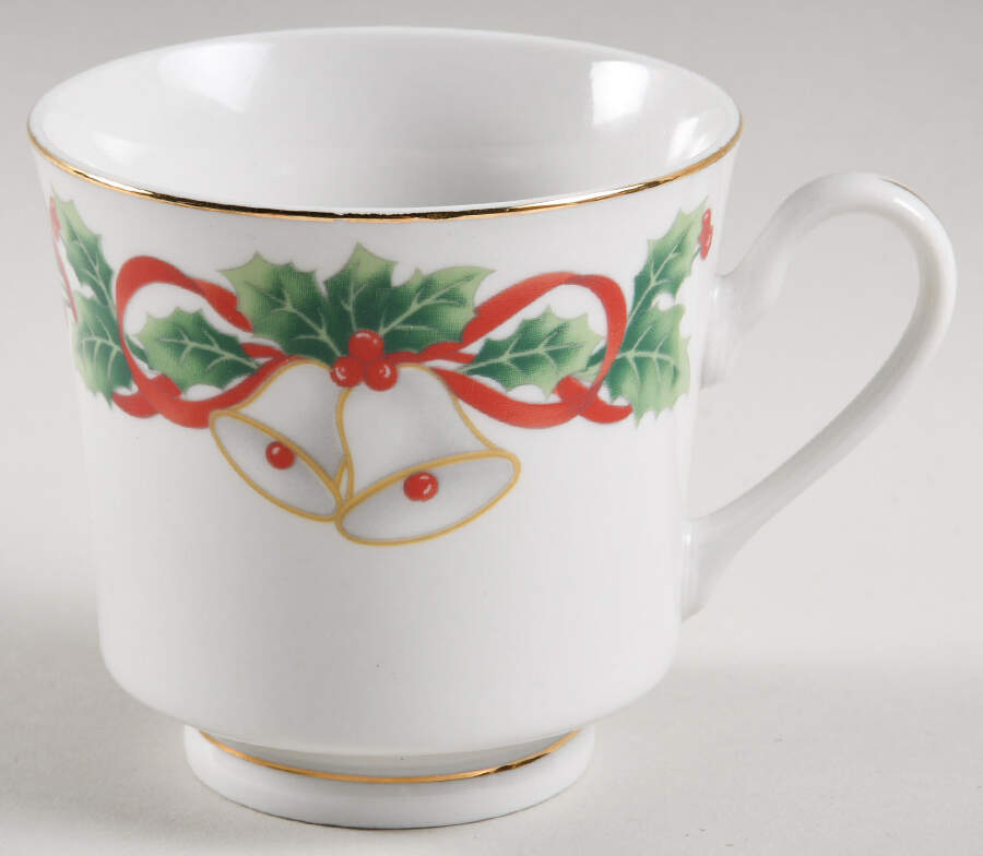 Noel Footed Cup by Sango-1