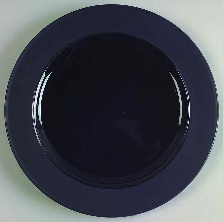 Nova Black (Older, All Black, Matte and Glossy) Dinner Plate by Sango-1