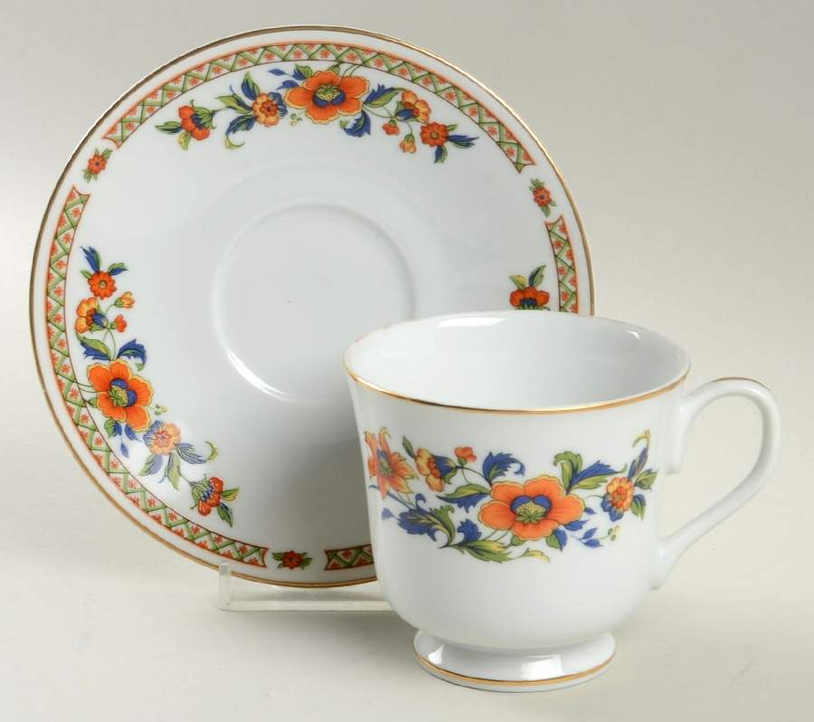 Paragon Footed Cup & Saucer Set by Sango-1