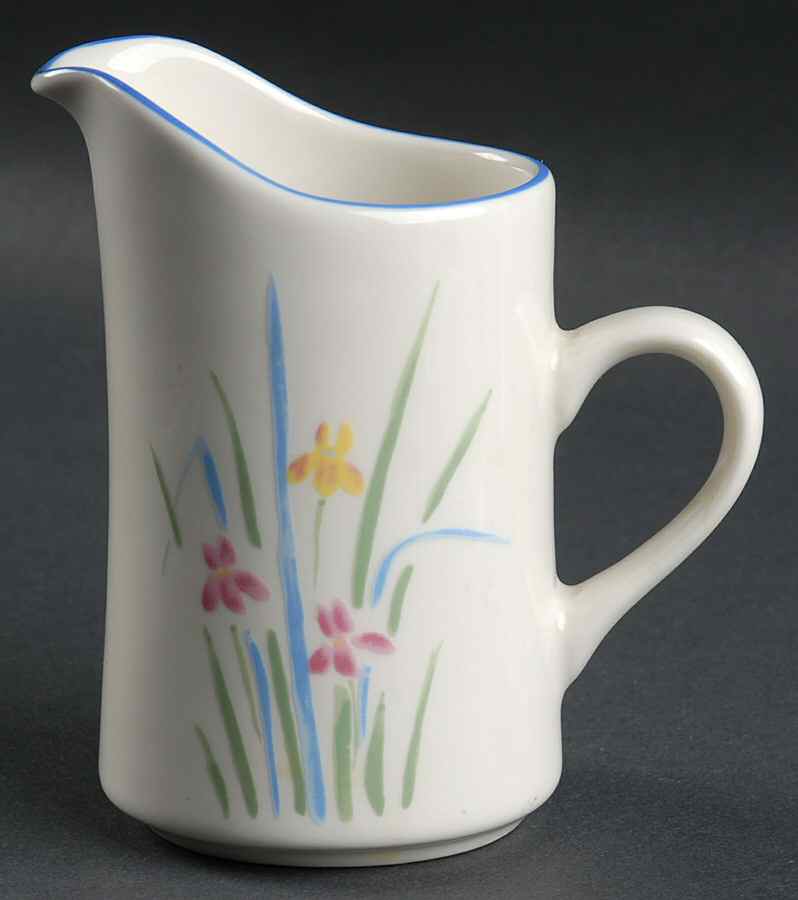 Pastels Creamer by Sango-1