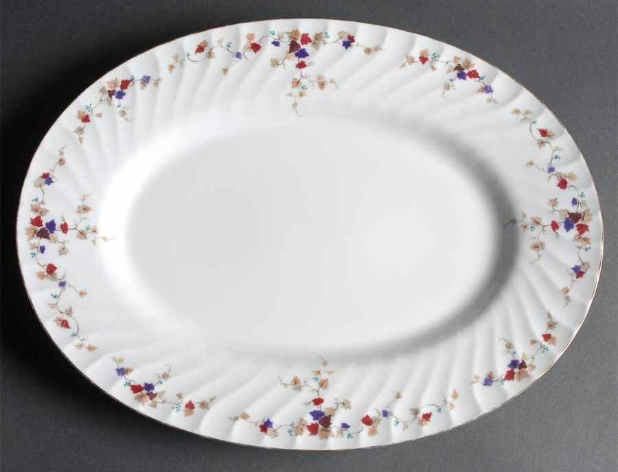 Petite Vine 15" Oval Serving Platter by Sango-1