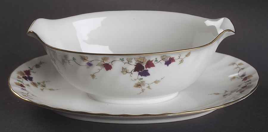 Petite Vine Gravy Boat with Attached Underplate by Sango-1