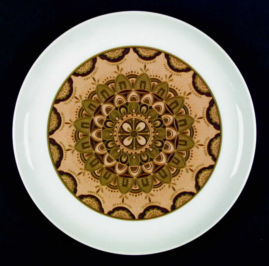 Pica Dinner Plate by Sango-1