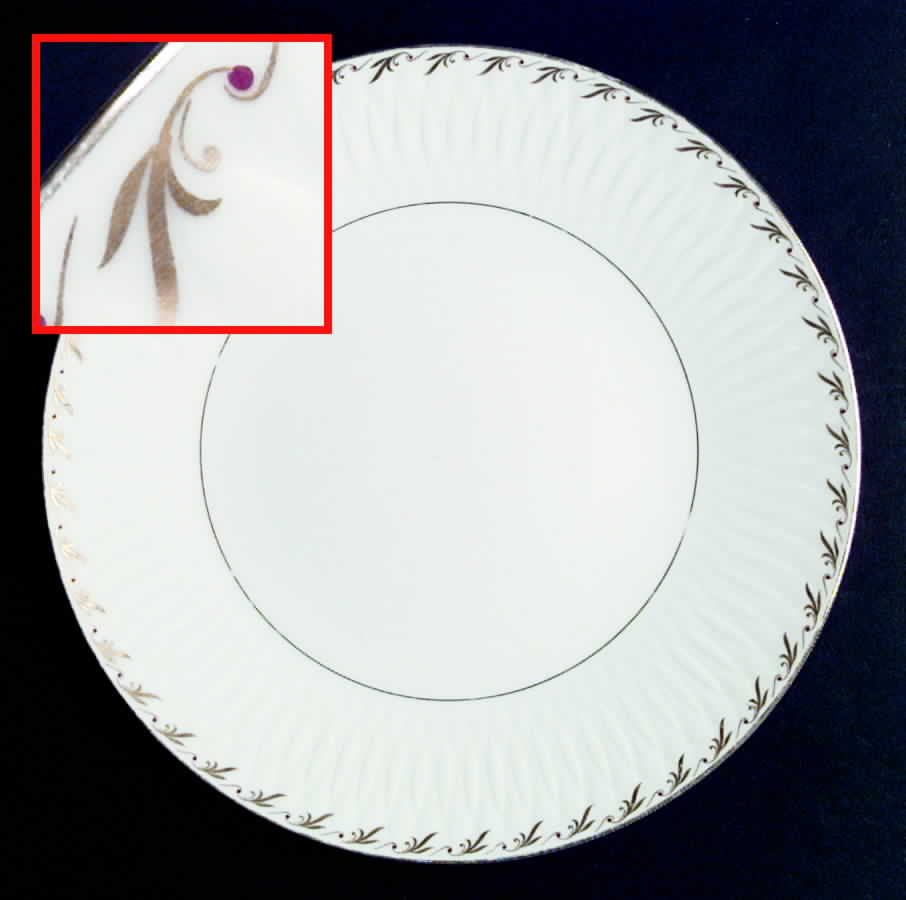 Piquant Dinner Plate by Sango-1
