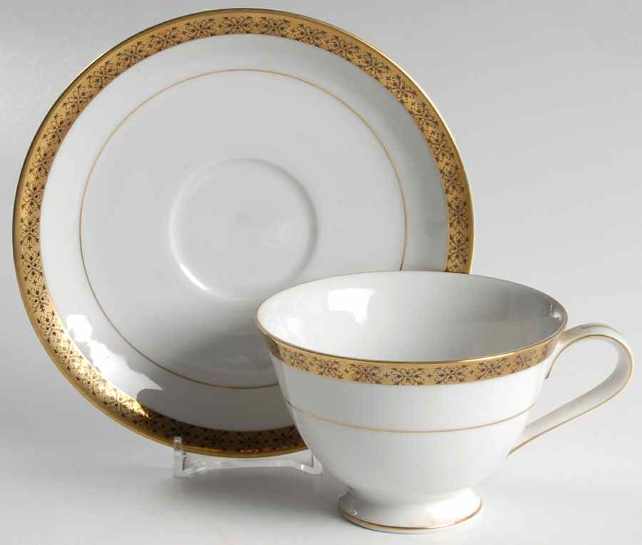 Regency (Imperial Deluxe) Footed Cup & Saucer Set by Sango-1