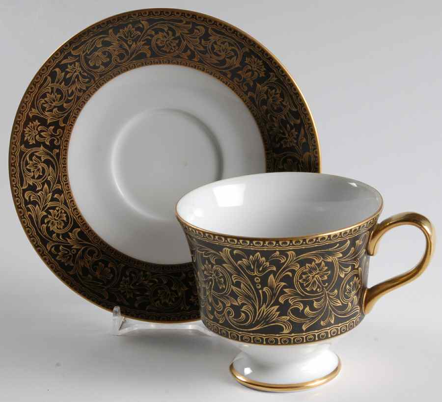 Richelieu Footed Cup & Saucer Set by Sango-1