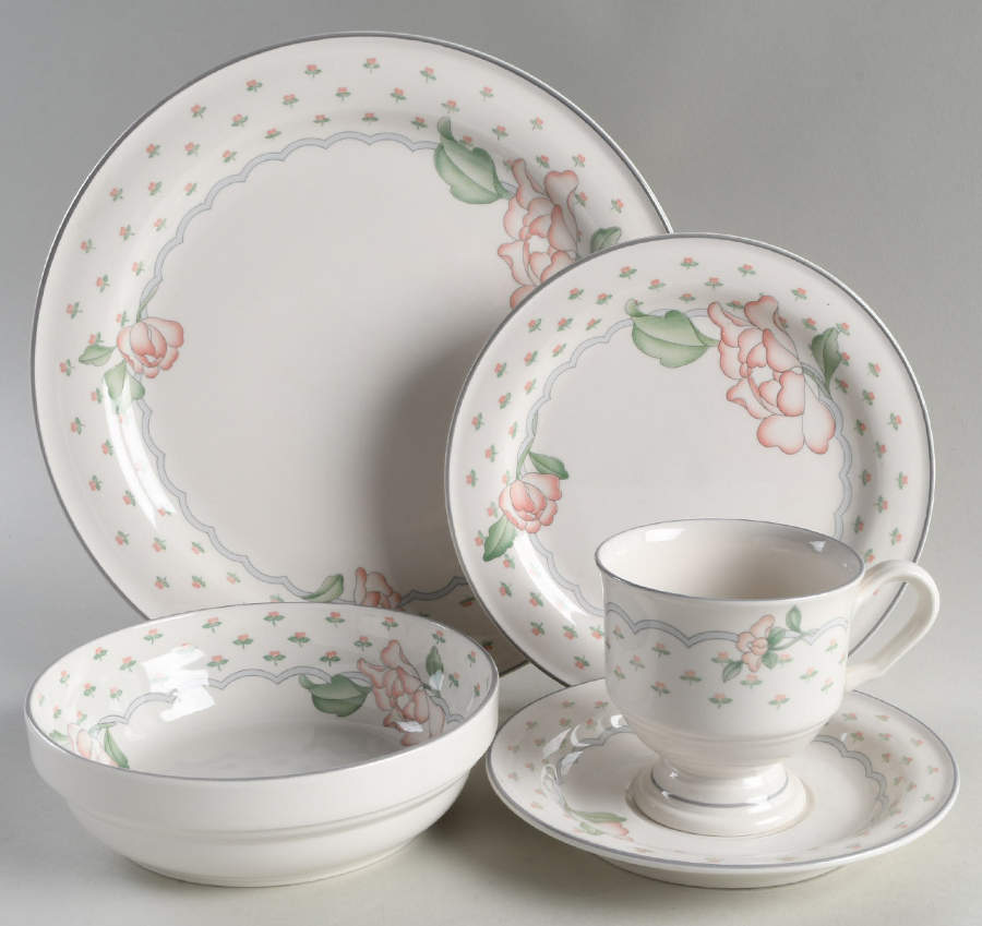 Rose Chintz 5 Piece Place Setting by Sango-1