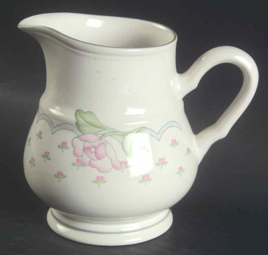 Rose Chintz Creamer by Sango-1