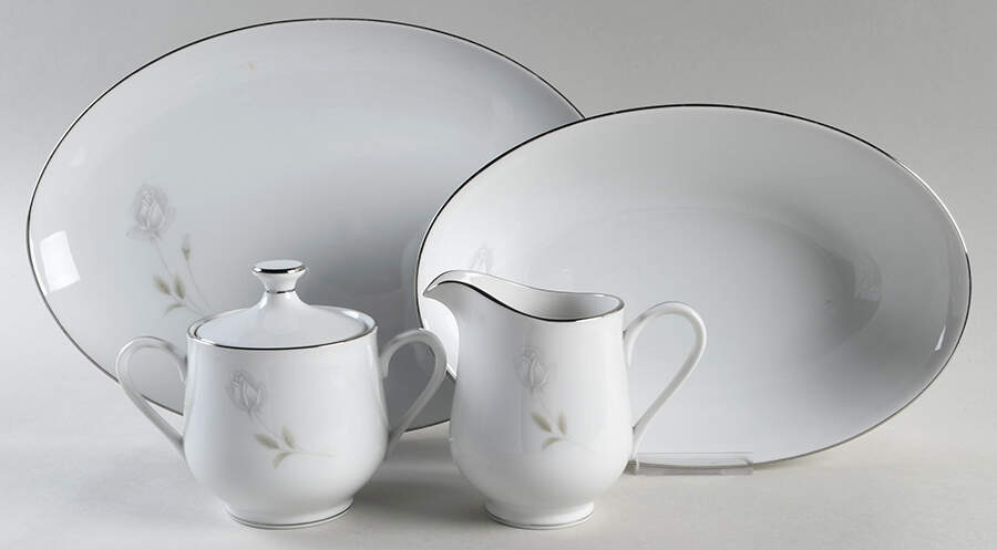 Rosalie 5 Piece Hostess Set by Sango-1