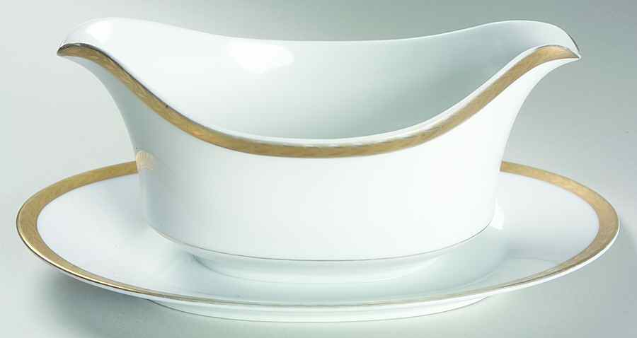 Royalty Gravy Boat with Attached Underplate by Sango-1