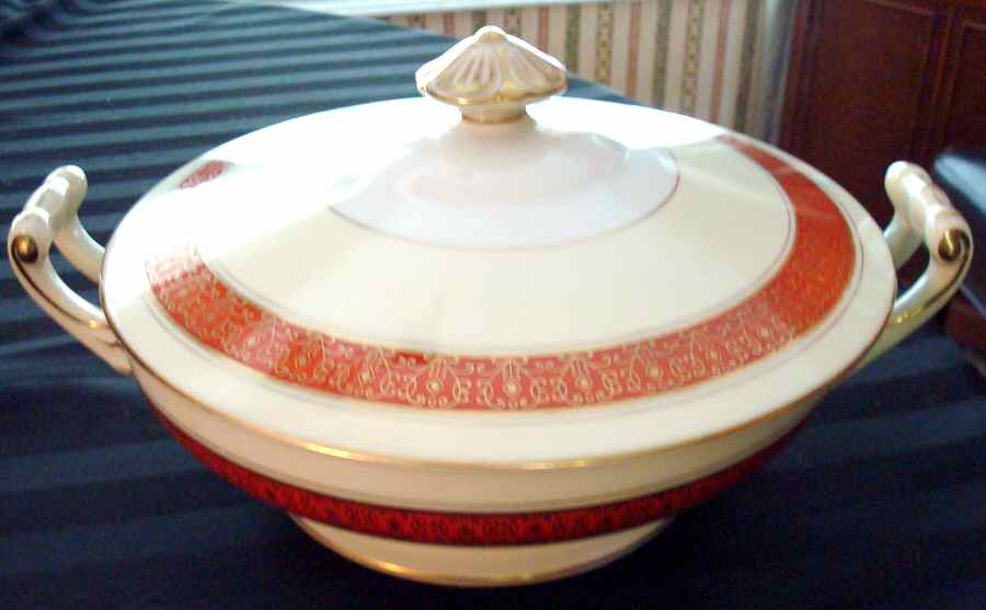 SAN24 Round Covered Vegetable by Sango-1