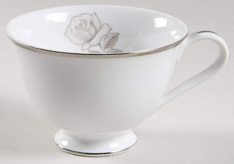 Serenity Footed Cup by Sango-1