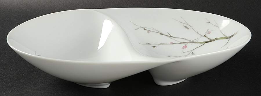 Serenade 11" Oval Divided Vegetable Bowl by Sango-1