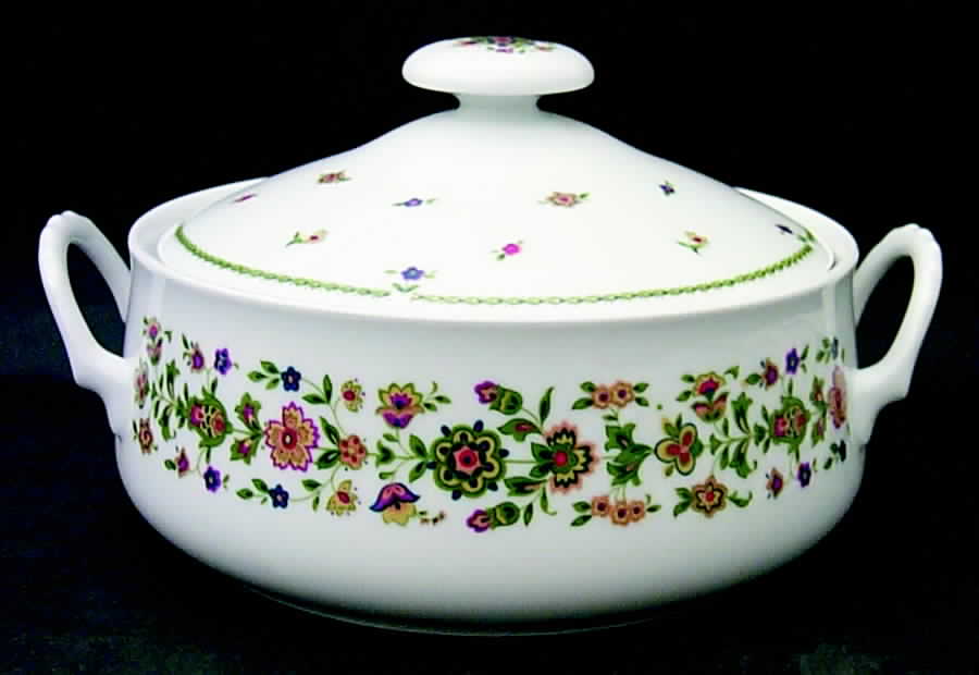 Shenandoah Round Covered Vegetable by Sango-1