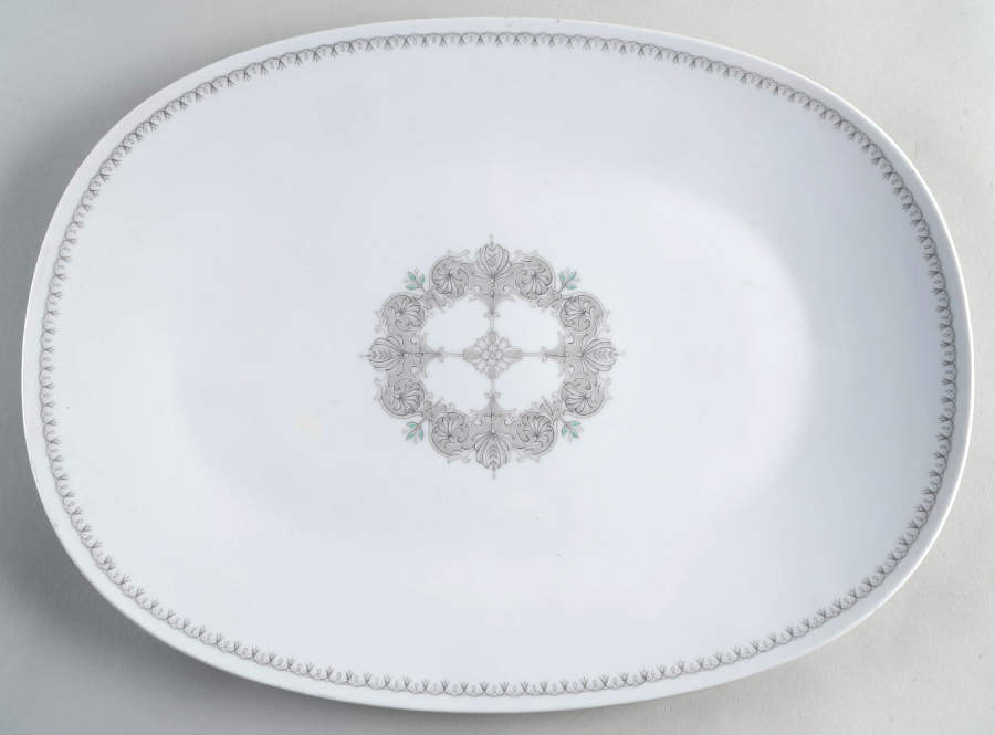 Silhouette 16" Oval Serving Platter by Sango-1