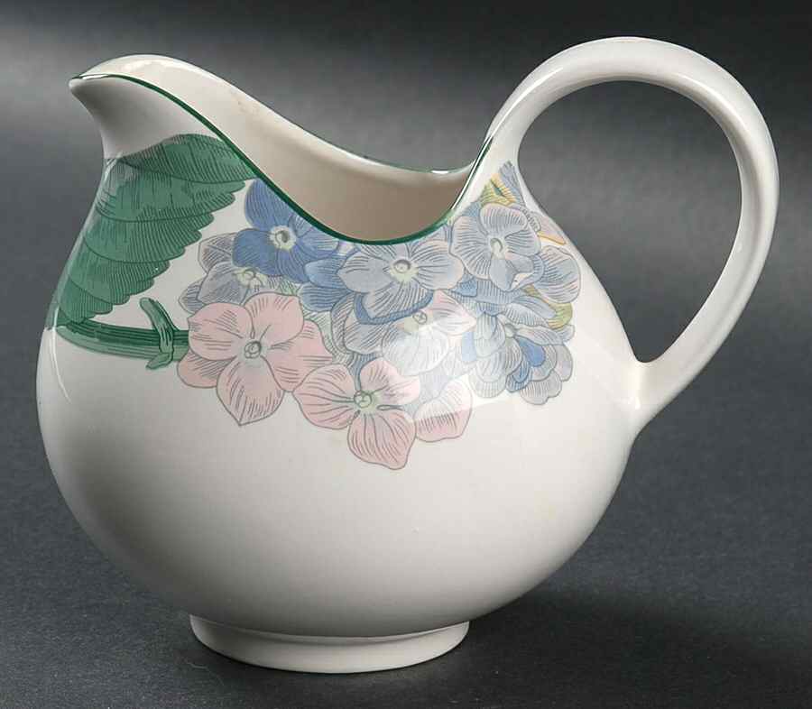 Southampton Creamer by Sango-1