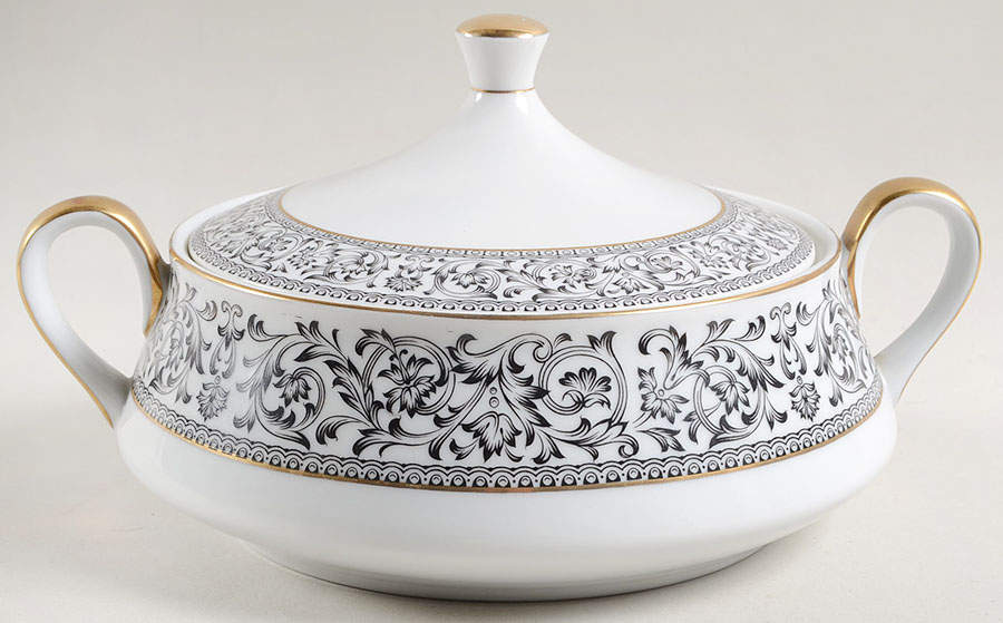 Spanish Lace Round Covered Vegetable by Sango-1