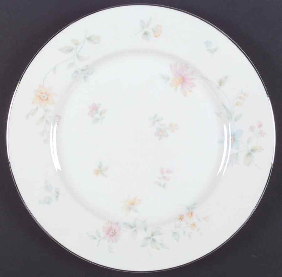 Stella Dinner Plate by Sango-1