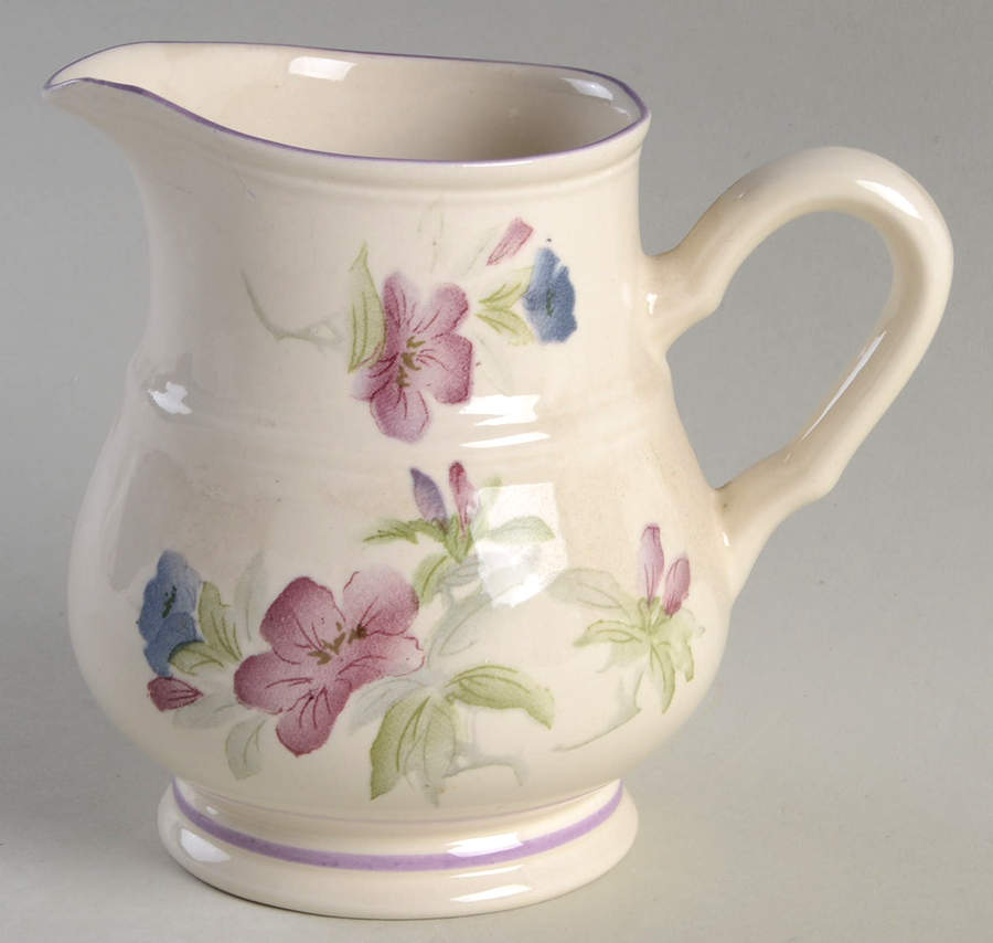 Summer Song Creamer by Sango-1