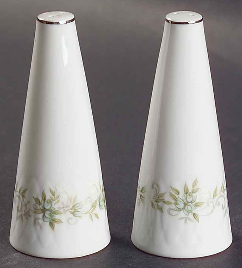 Sylvia Salt & Pepper Set by Sango-1
