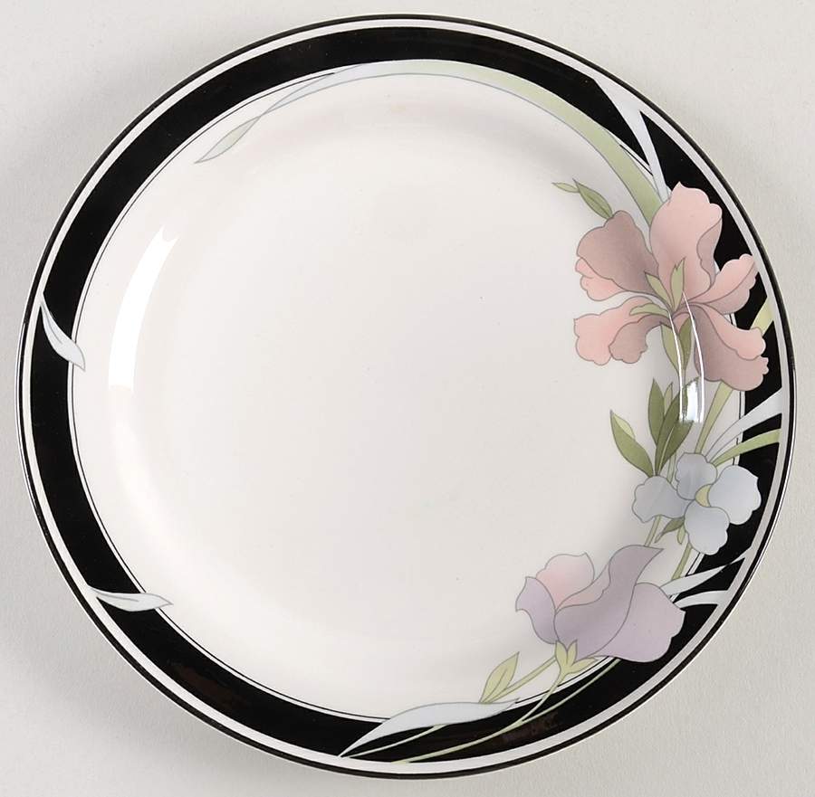 Symphony (Black Trim) Salad Plate by Sango-1