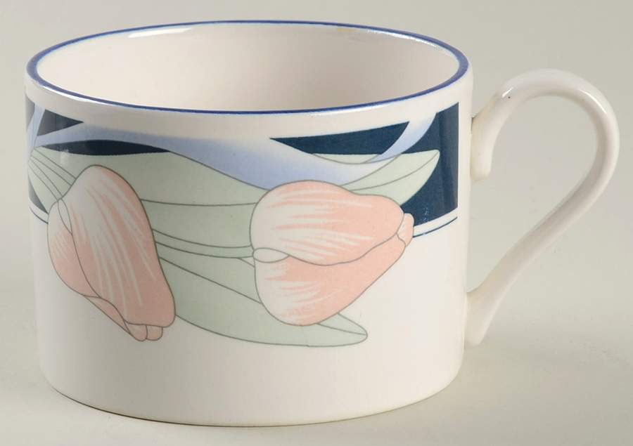 Tres Bon Flat Cup by Sango-1