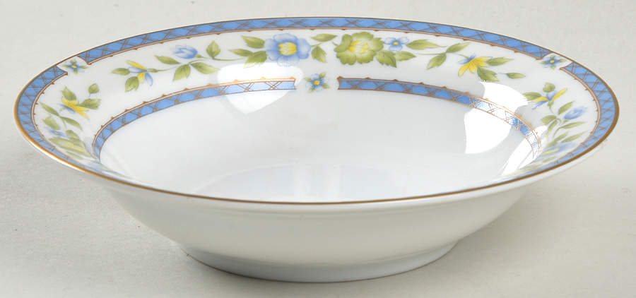 Trianon Rim Fruit/Dessert (Sauce) Bowl by Sango-1