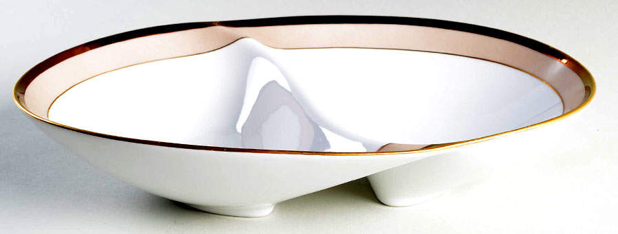 Trousseau 11" Oval Divided Vegetable Bowl by Sango-1