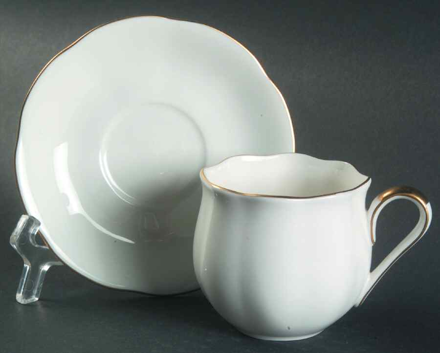 Tulip Flat Cup & Saucer Set by Sango-1