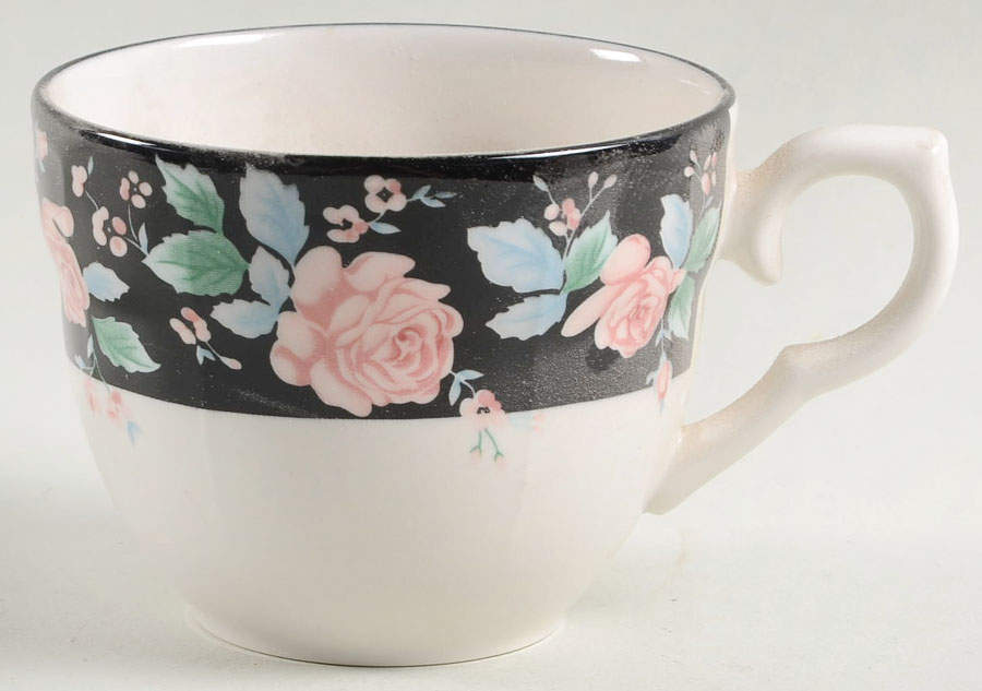 Victoria's Garden Flat Cup by Sango-1