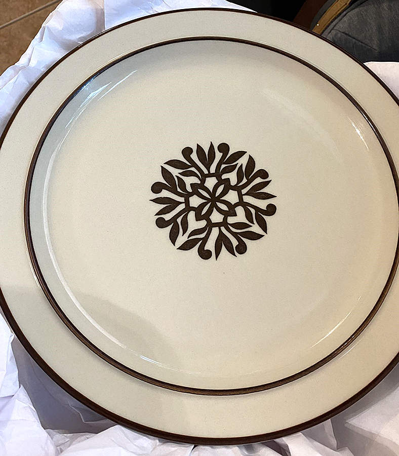 Vista Brown Dinner Plate by Sango-1