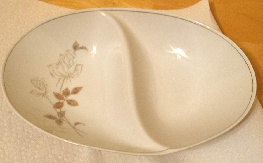 Vivian Oval Divided Vegetable Bowl by Sango-1