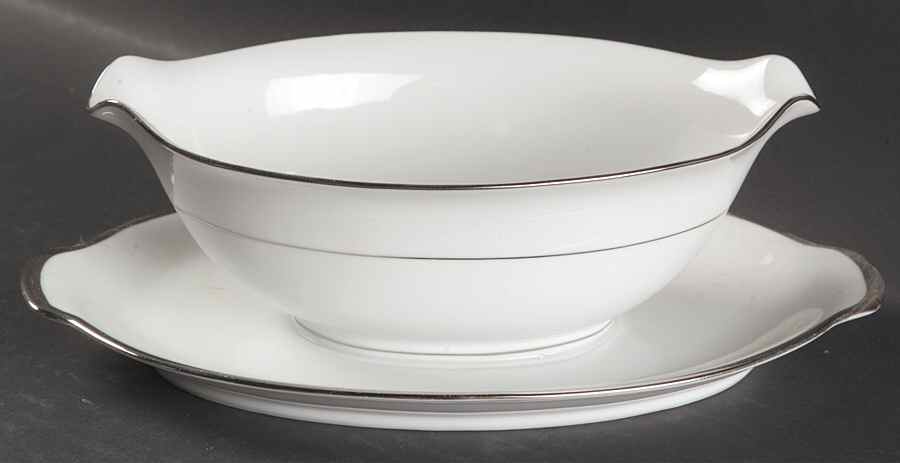 Wedding Band Gravy Boat with Attached Underplate by Sango-1
