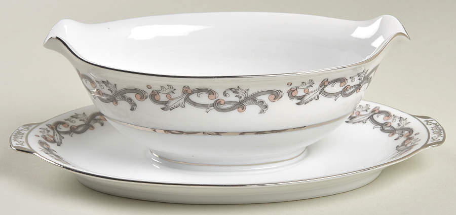 Windsor Gravy Boat with Attached Underplate by Sango-1